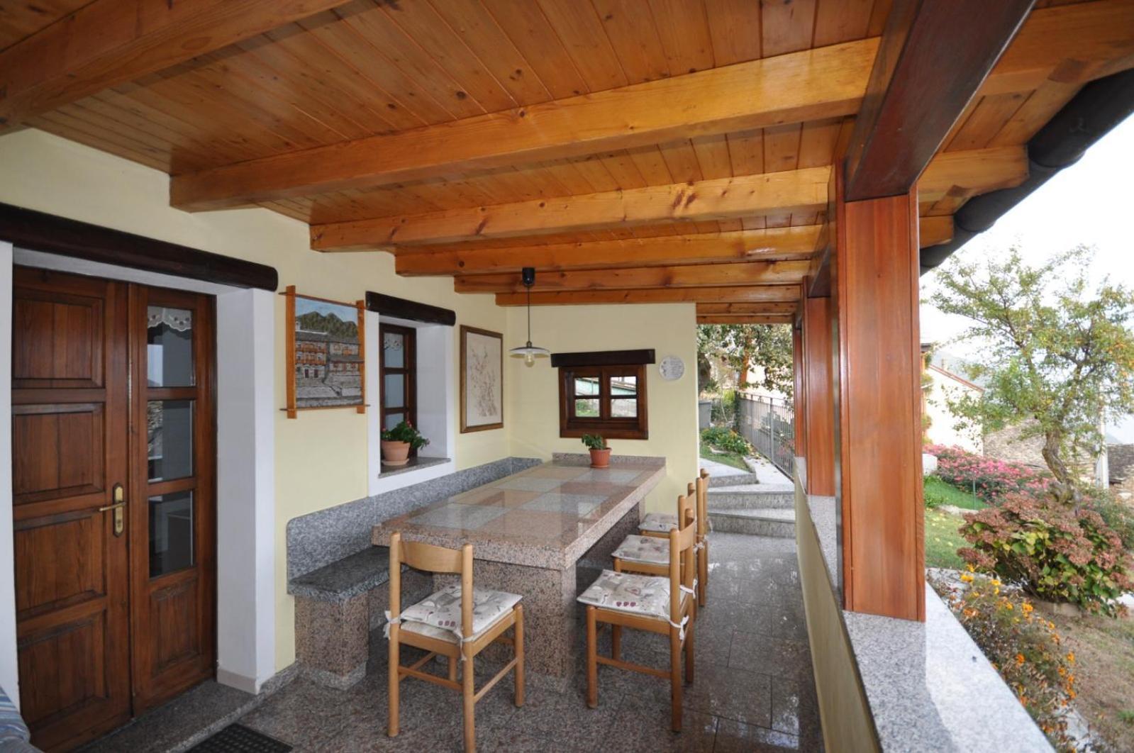 Cat Marvei Apartment Villadossola Bagian luar foto